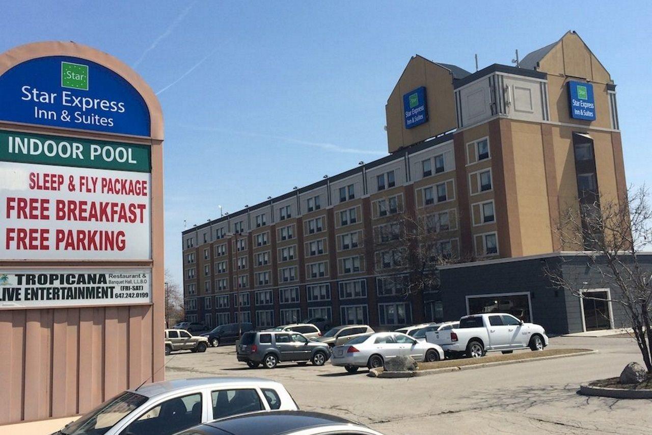 Holiday Inn Express & Suites Toronto Airport West By Ihg Mississauga Eksteriør bilde